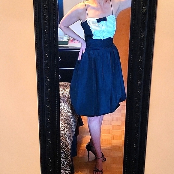 LAST CHANCE!  RARE Vintage Tuxedo Dress! 9 - Picture 14 of 15